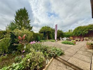 Photo 16- click for photo gallery